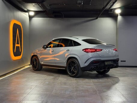 2025 Mercedes-Benz GLE Coupe AMG 53 AMG II (C167) Рестайлинг, серый, 15600000 рублей, вид 4