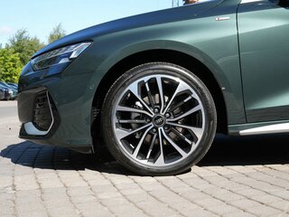 2026 Audi A3L 35 TFSI IV (8Y) Рестайлинг, зелёный, 4120000 рублей, вид 5