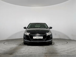 2012 Hyundai Solaris I, чёрный, 588000 рублей, вид 2