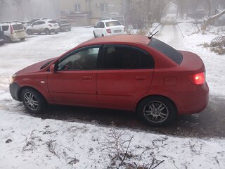 2011 Kia Rio II Рестайлинг, красный, 450000 рублей, вид 4