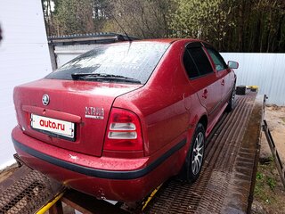 2001 Skoda Octavia I (A4) Рестайлинг, красный, 209000 рублей, вид 4