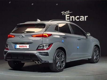 2023 Hyundai Kona I Рестайлинг, серый, 1800000 рублей, вид 4