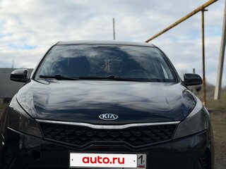 2021 Kia Rio IV Рестайлинг, чёрный, 1600000 рублей, вид 5