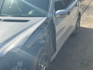 2000 Mercedes-Benz C-Класс 180 II (W203), серебристый, 400000 рублей, вид 2
