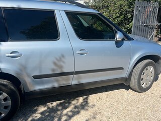 2011 Skoda Yeti I, серый, 850000 рублей, вид 2