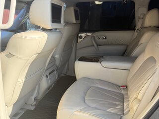 2010 Infiniti QX56 II, чёрный, 1550000 рублей, вид 4