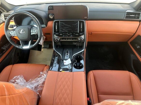 2026 Lexus LX 700h IV, чёрный, 24000000 рублей - вид 6