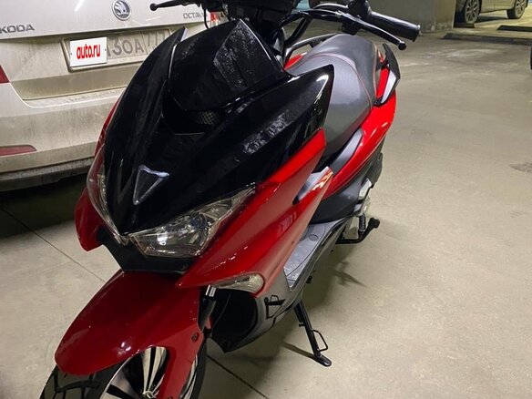 2020 Yamaha Avenue 125, красный, 80000 рублей
