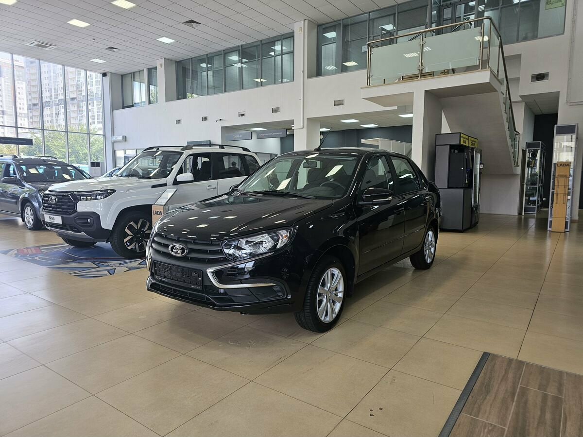 Открыть фотографии: Lada (ВАЗ) Granta I Рестайлинг