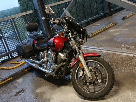2009 Yamaha XVS1100, пурпурный, 500000 рублей, вид 2