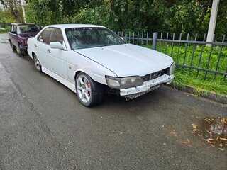 1997 Nissan Laurel VIII (C35), белый, 600000 рублей, вид 1