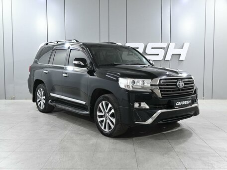 Toyota Land Cruiser 200 Series Рестайлинг 2