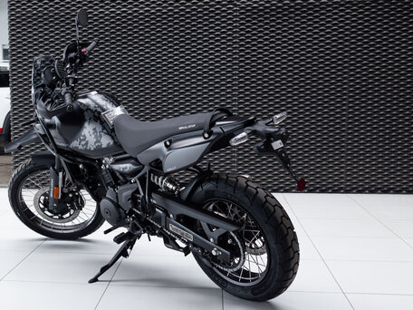 2026 Royal Enfield Himalayan, чёрный, 620000 рублей, вид 4