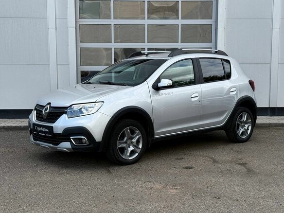 2018 Renault Sandero Stepway II Рестайлинг, серый