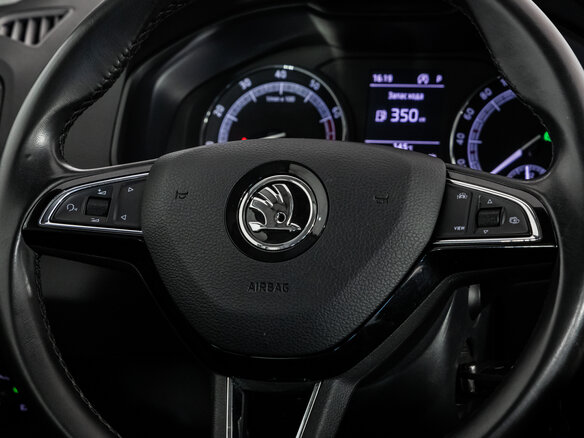 2020 Skoda Karoq I, коричневый, 1799000 рублей - вид 10