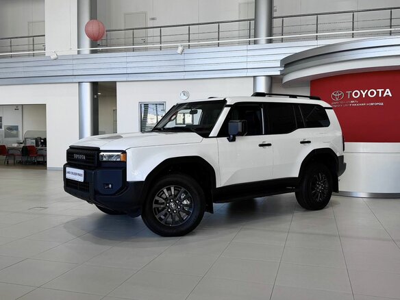 2024 Toyota Land Cruiser Prado 250 Series, белый, 10500000 рублей - вид 2