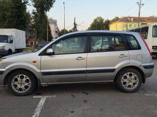 2008 Ford Fusion I Рестайлинг, серебристый, 400000 рублей, вид 4