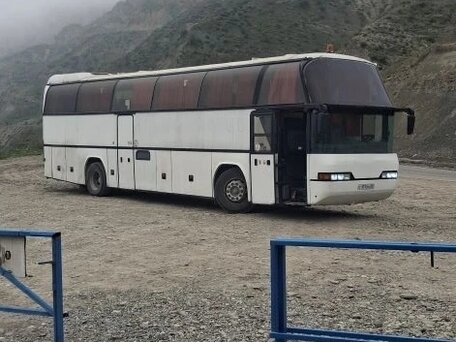 2000 Neoplan Skyliner, белый, 2199000 рублей, вид 2