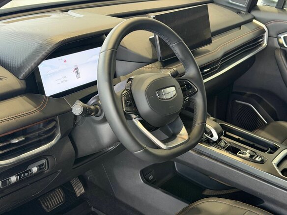 2024 Geely Okavango I Рестайлинг, белый, 2990000 рублей - вид 9
