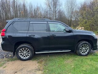 2020 Toyota Land Cruiser Prado 150 Series Рестайлинг 2, чёрный, 6500000 рублей, вид 4