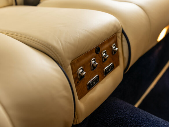 2005 Bentley Arnage R I Рестайлинг, синий, 10790000 рублей - вид 32