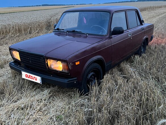 2005 Lada (ВАЗ) 2107, красный