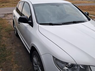 2011 Skoda Superb II, белый, 1650000 рублей, вид 2
