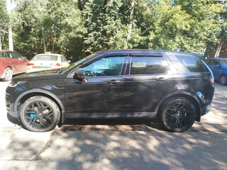 2020 Land Rover Discovery Sport I Рестайлинг, чёрный, 3400000 рублей, вид 4