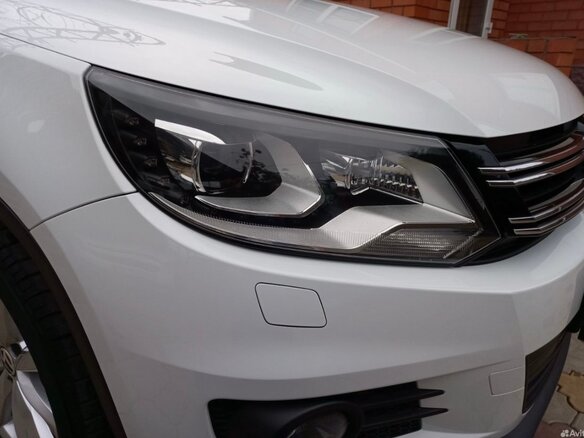 2016 Volkswagen Tiguan Euro 6 I Рестайлинг, белый, 1700000 рублей - вид 8