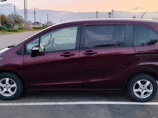 2009 Honda Freed I, пурпурный, 1000000 рублей, вид 4