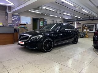 2015 Mercedes-Benz C-Класс 180 IV (W205), чёрный, 2000000 рублей, вид 1