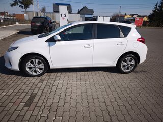2014 Toyota Auris II, белый, 1139000 рублей, вид 5