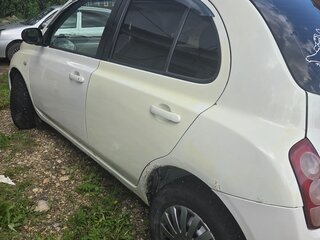 2002 Nissan March III (K12), белый, 190000 рублей, вид 2