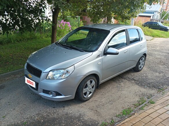 2011 Chevrolet Aveo I Рестайлинг, серебристый