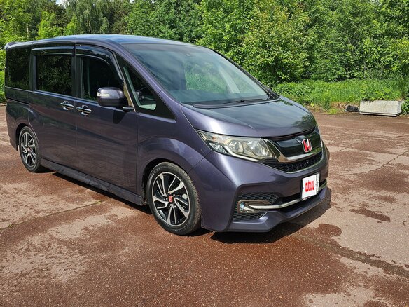 2015 Honda Stepwgn V, фиолетовый, 2050000 рублей - вид 1
