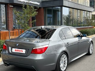 2008 BMW 5 серии 525i V (E60/E61) Рестайлинг, серый, 1300000 рублей, вид 4