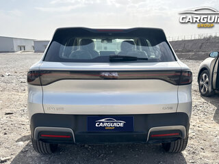 2026 Changan Qiyuan Q05 51.9 kWh II, серебристый, 2400000 рублей, вид 3
