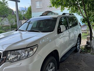2020 Toyota Land Cruiser Prado 150 Series Рестайлинг 3, белый, 7550000 рублей, вид 1