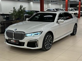 2019 BMW 7 серии Long 730Ld xDrive VI (G11/G12) Рестайлинг, белый, 8100000 рублей, вид 4