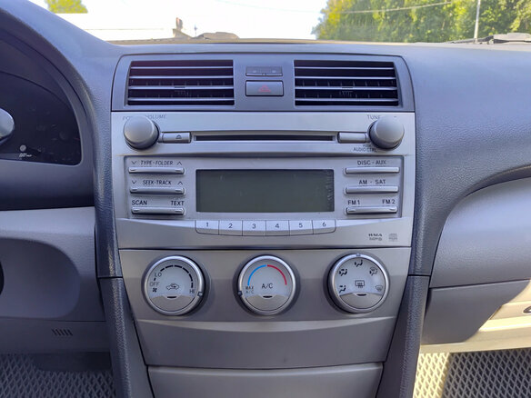 2010 Toyota Camry VI (XV40) Рестайлинг, серый - вид 14