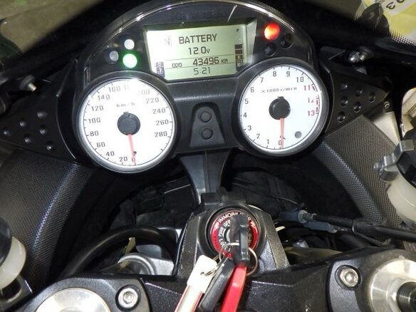 2010 Kawasaki ZZR 1400, чёрный, 644000 рублей - вид 9