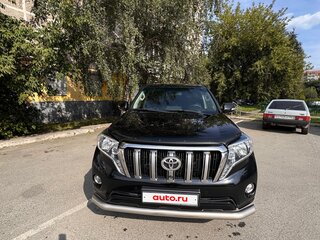 2016 Toyota Land Cruiser Prado 6-speed 150 Series Рестайлинг 1, чёрный, 4090000 рублей, вид 2