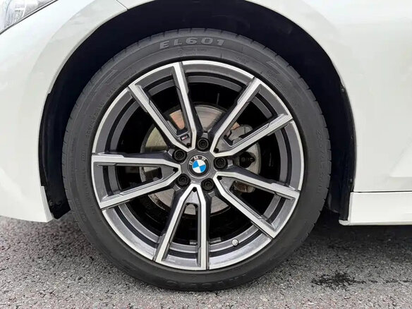 2022 BMW 3 серии 320i VII (G2x) Рестайлинг, белый, 2900003 рублей - вид 8