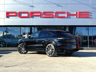 2025 Porsche Cayenne Coupé III Рестайлинг, чёрный, 16990000 рублей, вид 3