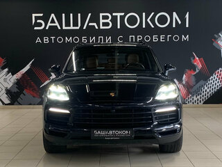 2021 Porsche Cayenne III, чёрный, 6890000 рублей, вид 2