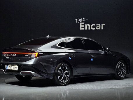 2024 Hyundai Sonata VIII (DN8) Рестайлинг, серый, 2320000 рублей, вид 2