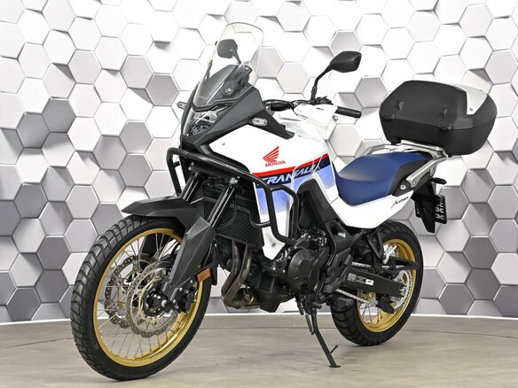 2023 Honda XL750 Transalp, белый - вид 1