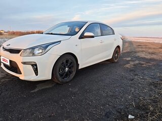 2019 Kia Rio IV, белый, 1260000 рублей, вид 1
