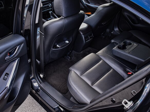 2017 Mazda 6 III (GJ) Рестайлинг, чёрный, 2140000 рублей - вид 16