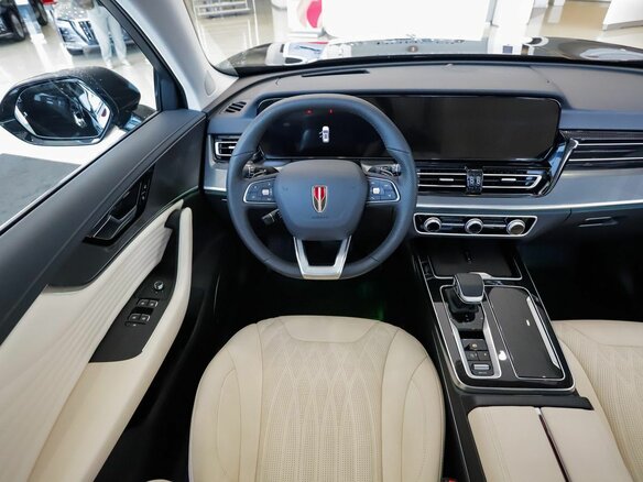 2026 Hongqi HS5 I Рестайлинг, чёрный - вид 16